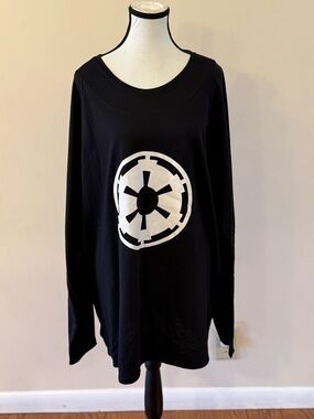 Disney / Star Wars Imperial Crest Long Sleeve Tee
